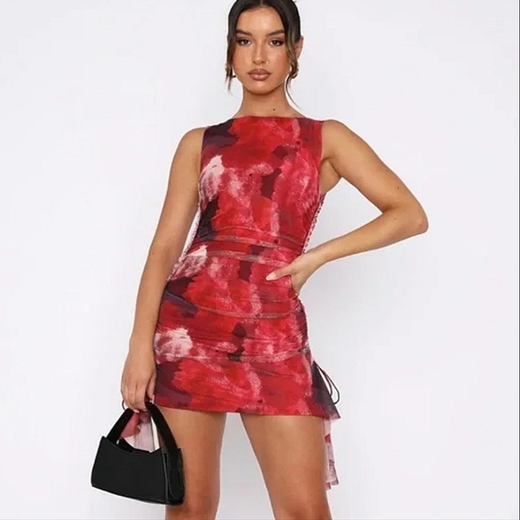 White Fox Boutique Dresses & Skirts - White Fox Midnight Affair Rose Spritz Mini Dress